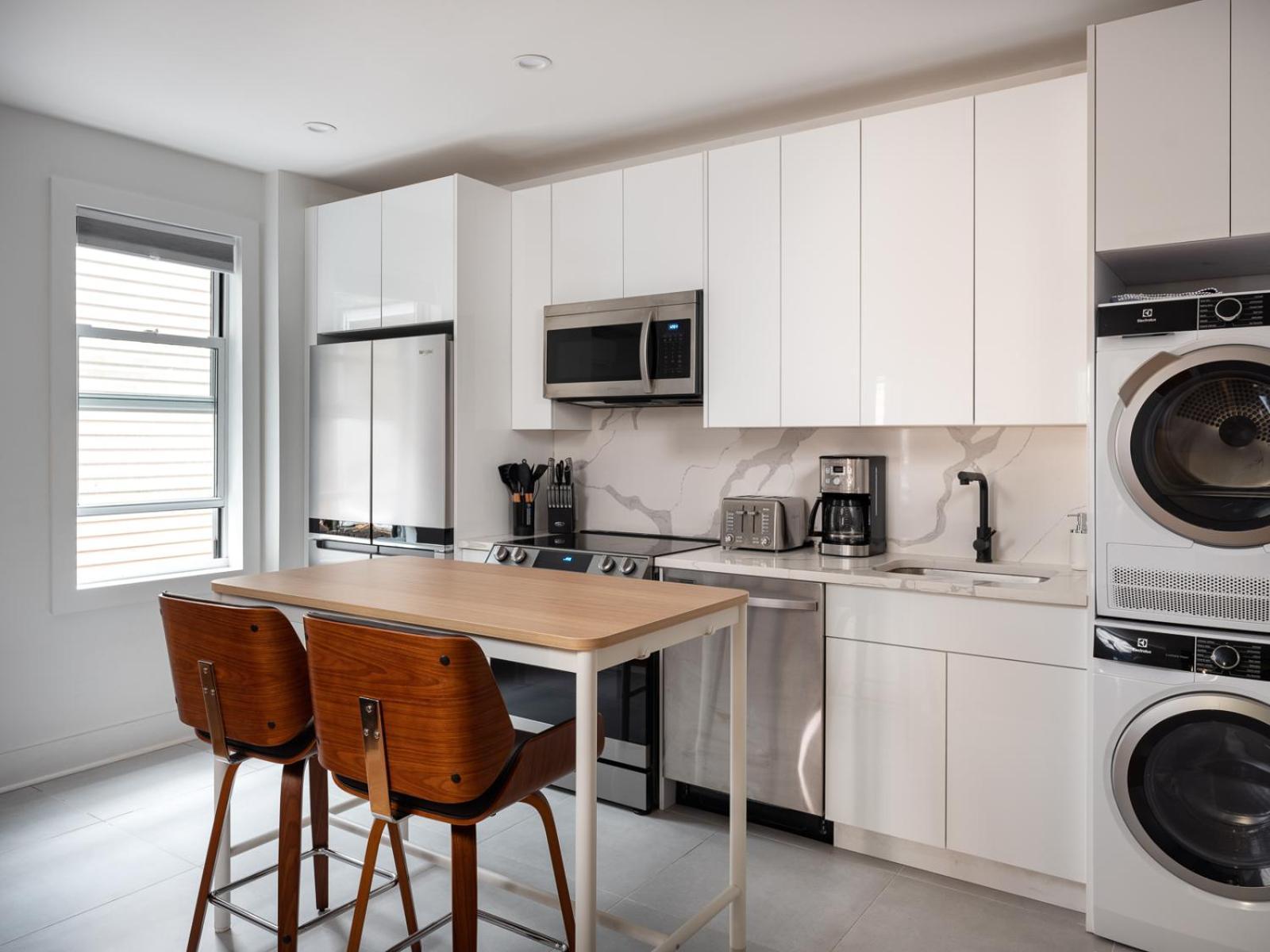 Three Bedroom Brooklynite Suite! Nowy Jork Zewnętrze zdjęcie